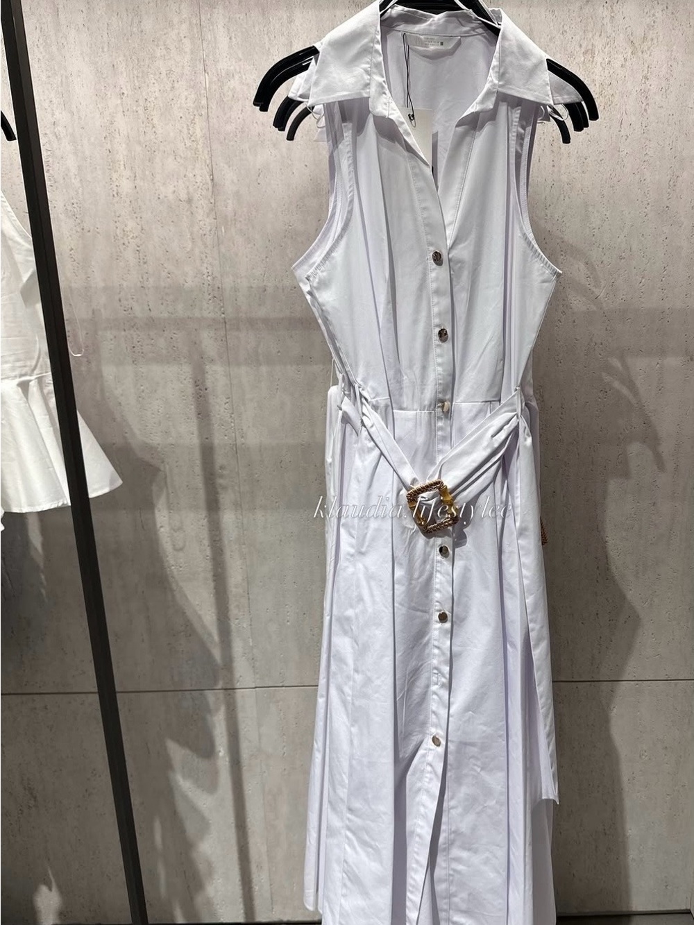 Zara Sleeveless White Button-Front Maxi Dress with Tie Belt